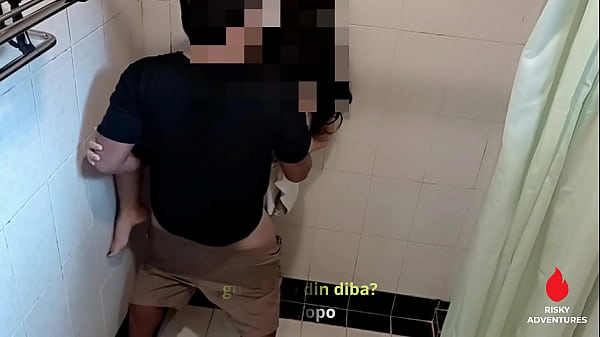 Pinay Milf Sinalisihan sa Banyo - Sa na Sa